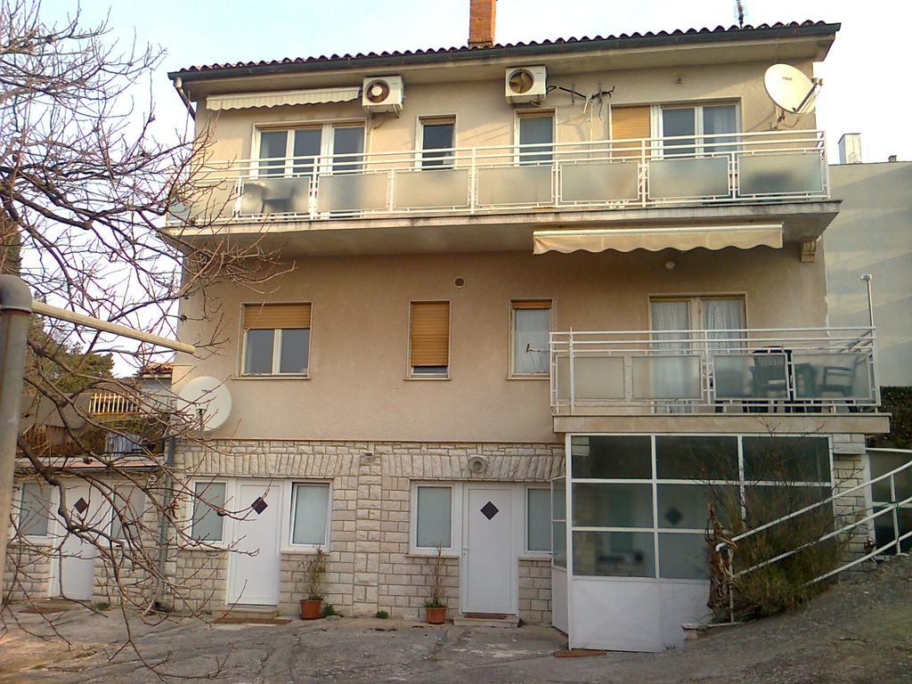 Apartment For Holidays In